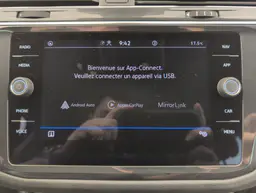 Volkswagen Tiguan - photo 19