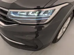 Volkswagen Tiguan - photo 20