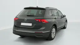 Volkswagen Tiguan - photo 7
