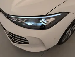 Volkswagen Passat - photo 23