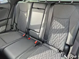 Volkswagen Tiguan - photo 13