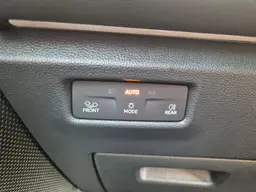 Volkswagen Tiguan - photo 16