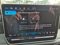 Volkswagen Tiguan - photo 24