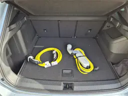 Volkswagen Tiguan - photo 9