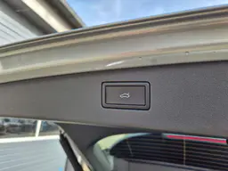 Volkswagen Tiguan - photo 10