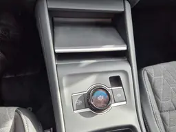 Volkswagen Tiguan - photo 26