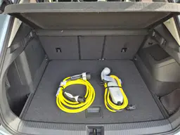 Volkswagen Tiguan - photo 9