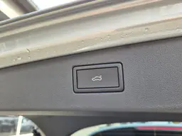 Volkswagen Tiguan - photo 10