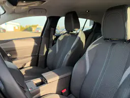 Peugeot 408 - photo 23