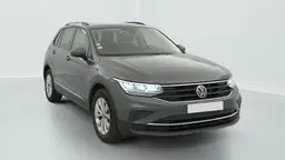 Volkswagen Tiguan - photo 1