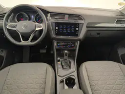 Volkswagen Tiguan - photo 13