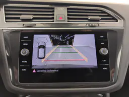 Volkswagen Tiguan - photo 17