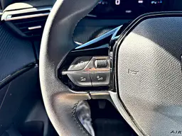 Peugeot 208 - photo 20