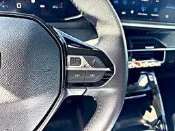 Peugeot 208 - photo 21