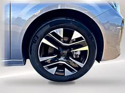 Peugeot 208 - photo 6