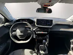 Peugeot 208 - photo 7