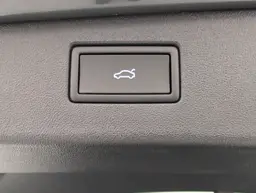 Volkswagen Tiguan - photo 11