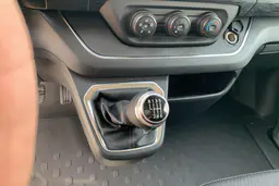 Renault Trafic - photo 16