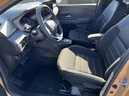 Dacia Sandero Stepway - photo 4