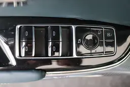 Cadillac Lyriq - photo 17