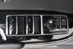 Cadillac Lyriq - photo 17