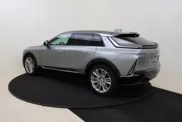 Cadillac Lyriq - photo 8