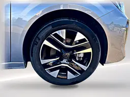 Peugeot 208 - photo 6
