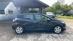 Renault Clio - photo 4